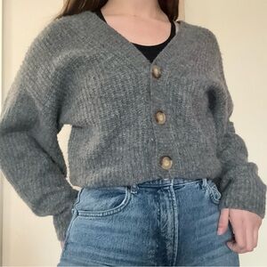 H&M Divided cottagecore preppy gray knit grandmacore cardigan